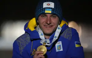 Самый эмоциональный момент дня. Пидручного наградили золотой медалью чемпионата мира