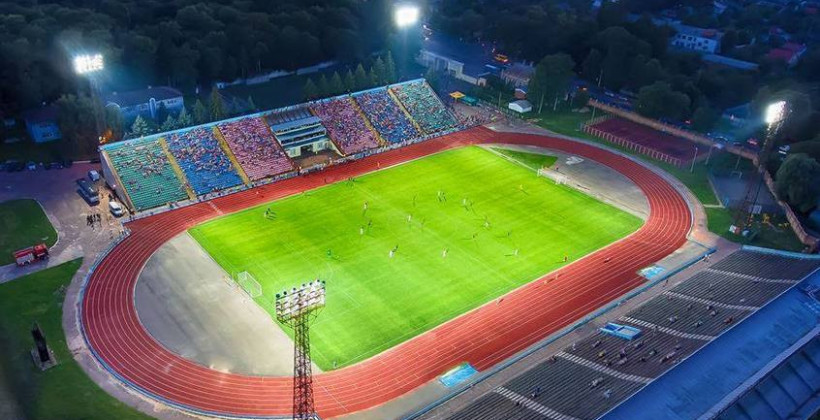 Стадион Десны передан в коммунальную собственность города - Чемпионат Украины