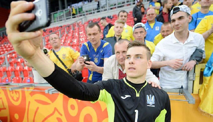 Лунин – лучший вратарь молодежного чемпионата мира - Футбол