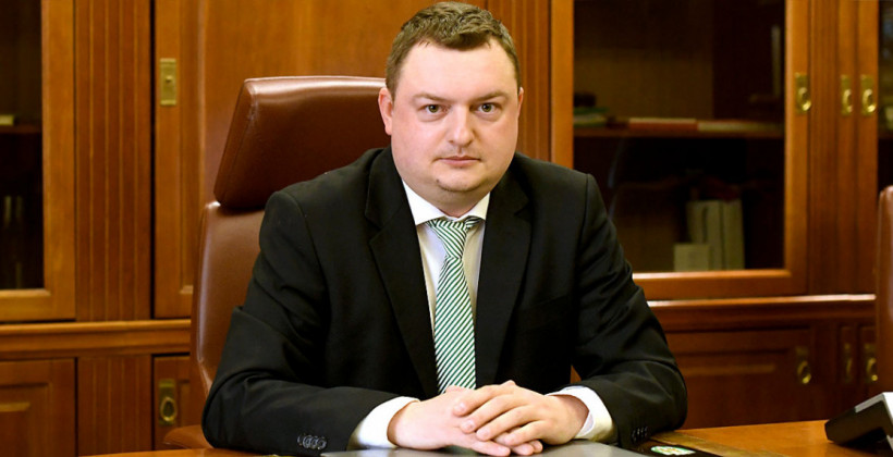 Исполнительный директор Карпат Ящишин пытался уйти в отставку после голосования по стадиону Украина - Чемпионат Украины