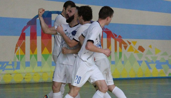 Продэксим победил Ураган и досрочно стал чемпионом Украины по футзалу - Футзал