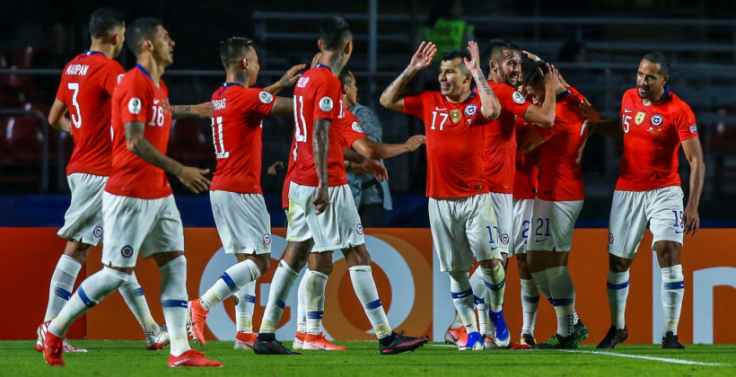 Чили разгромило Японию 4:0 на Копа Америка - Футбол