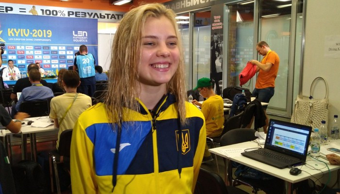17-летняя украинка Лыскун вышла в финал ЧЕ по прыжкам в воду - Водные виды спорта