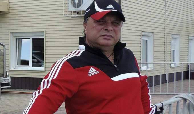 Врач Горняка-Спорт получил желтую карточку - Первая лига Украины
