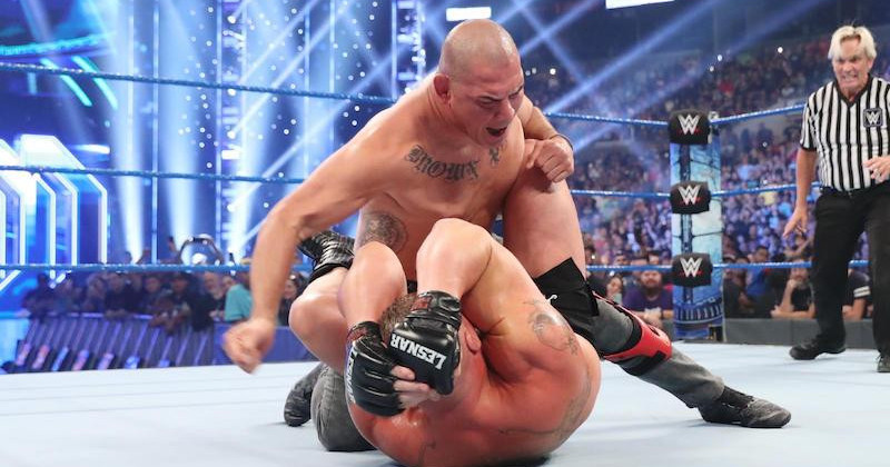 Кайн Веласкес дебютировал в WWE. Тайсон Фьюри посетил шоу Smackdown - Бокс