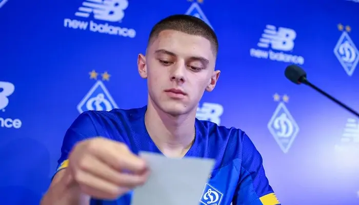 Динамо вимагає у Наполі за Миколенка 35 млн євро. Італійці зупинили переговори - ЗМІ - Чемпіонат України