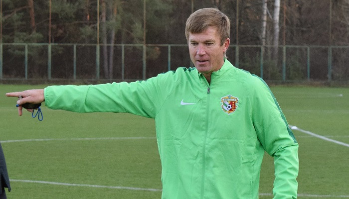 Он вам показал, кто тут мужик
