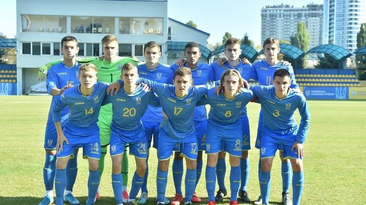 Україна U-17 зіграла внічию в спарингу з Англією U-17 - Футбол