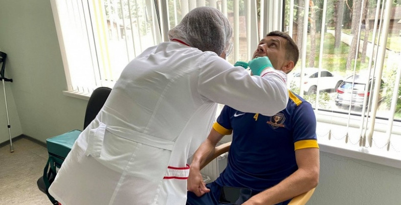 Дніпро-1 пройшов тестування на коронавірус перед плей-офф за Лігу Європи - Чемпіонат України