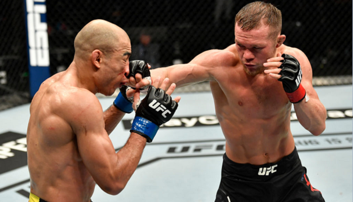 Ян стал новым чемпионом UFC в легчайшем весе, победив Альдо - MMA