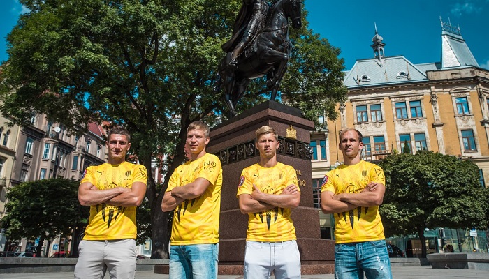 Рух подписал защитника Бойчука и хавбека Кухарука - Чемпионат Украины