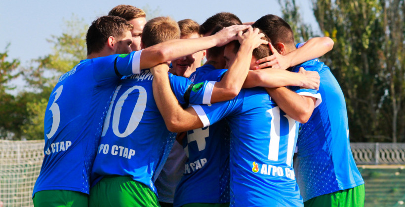 14 игроков Кристалла написали заявление об уходе - Первая лига Украины