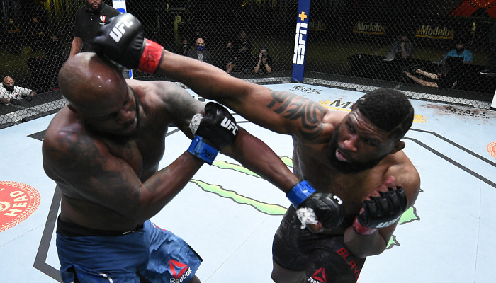 Льюїс нокаутував Блейдса в другому раунді - MMA