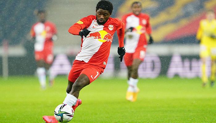 Два игрока Зальцбурга отстранены от футбола на три месяца. У них обнаружили допинг после отъезда в сборную