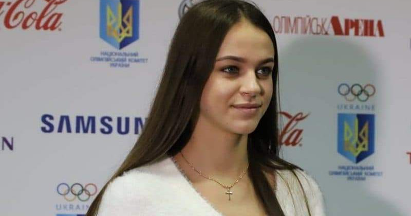 У украинской гимнастки Юзьвяк обнаружили злокачественную опухоль
