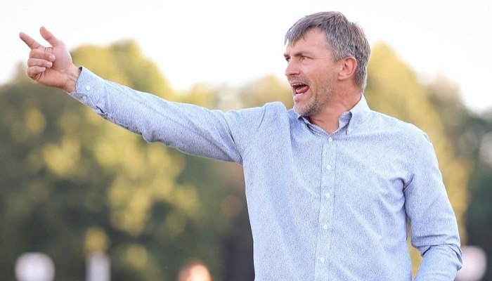 Прикарпаття звільнило головного тренера Мостового - новини футболу