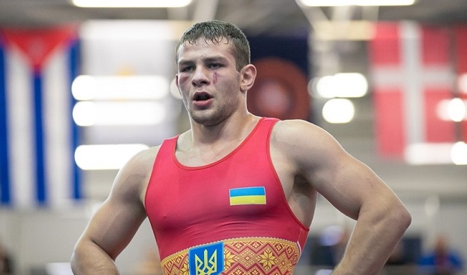Евтушенко и Петрик выиграли бронзовые медали чемпионата Европы по греко-римской борьбе - Борьба