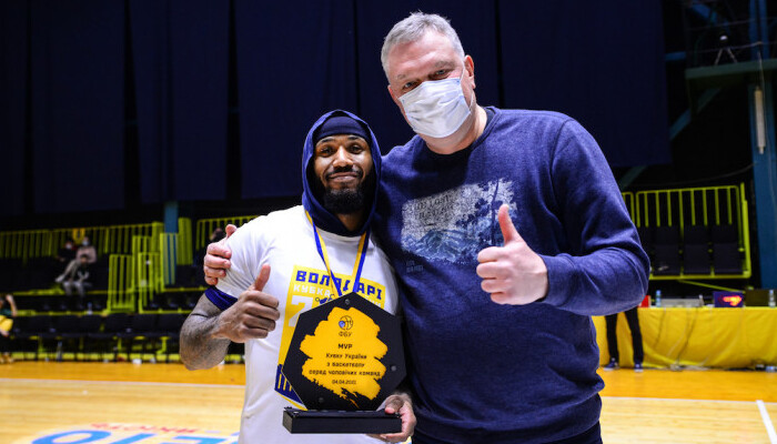 Защитник Будивельника Буртт признан MVP Кубка Украины - Суперлига