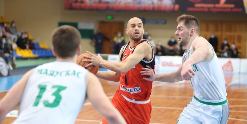 Черкасские Мавпы обыграли Запорожье и вышли в финал Кубка Украины - Баскетбол