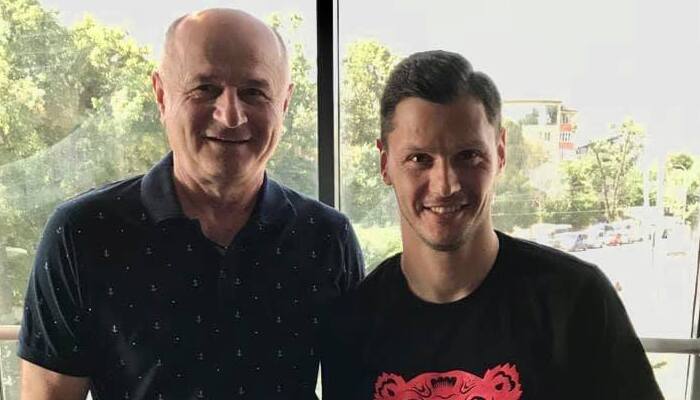 Верес подписал экс-хавбека Олимпика Шестакова. Новости футбола