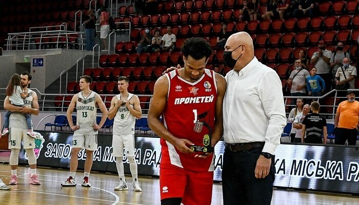 Защитник Прометея Вон - MVP финальной серии Суперлиги - Суперлига