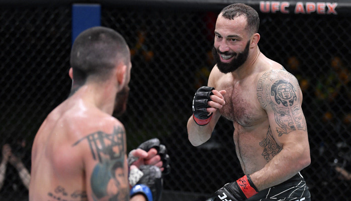 Долидзе победил Старополи по очкам - MMA