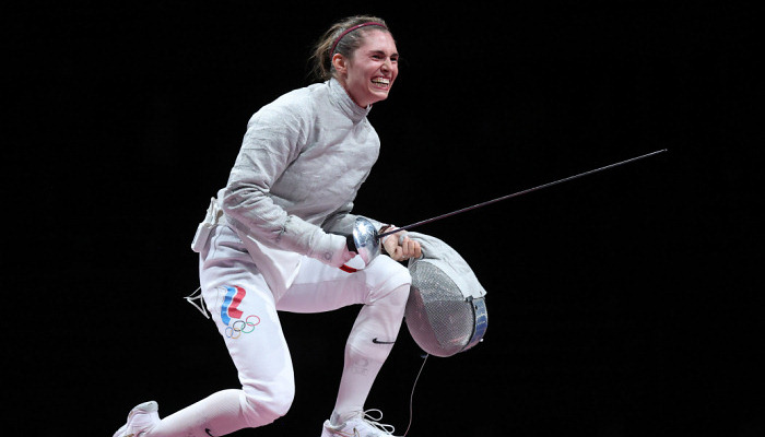 Россиянка Позднякова стала Олимпийской чемпионкой в фехтовании на саблях - Олимпиада 2020