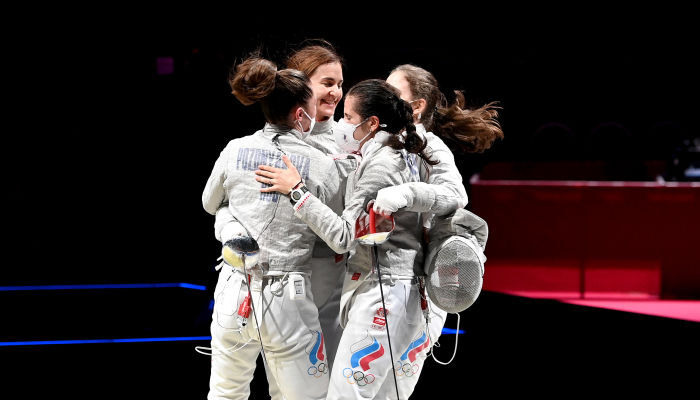 Збірна ОКР виграла золото Олімпіади в жіночій командній шаблі - Олімпіада-2020