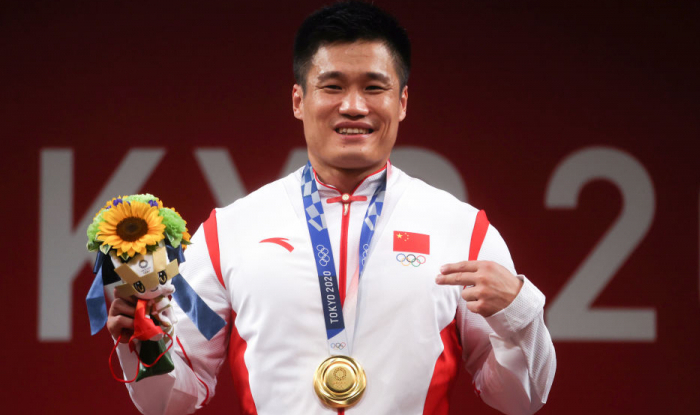 Китаєць Люй Сяоцзюнь виграв золото Олімпіади у важкій атлетиці в категорії до 81 кг - Олімпіада-2020