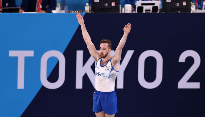 Долгопят стал Олимпийским чемпионом в вольных упражнениях - Олимпиада 2020