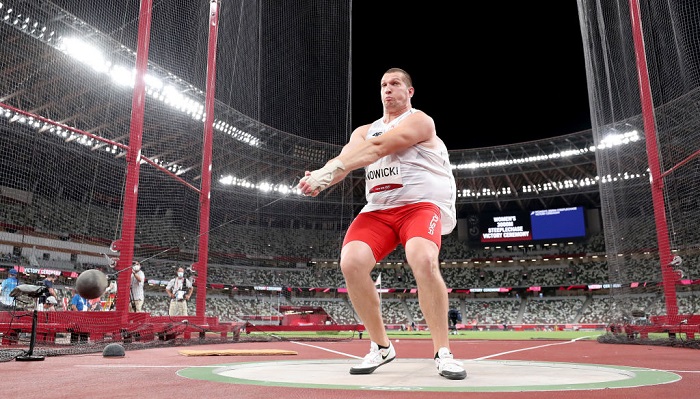 Поляк Новицки стал олимпийским чемпионом в метании молота - Олимпиада 2020