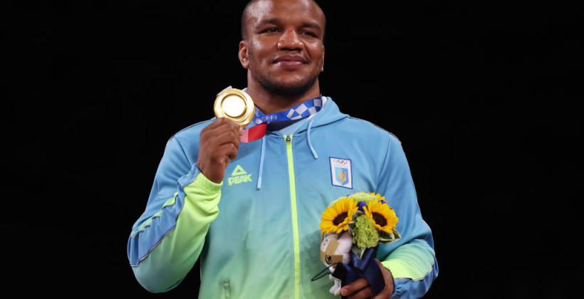 Жан Беленюк - олімпійський чемпіон Ігор в Токіо: кращі фото і церемонія нагородження - Олімпіада-2020