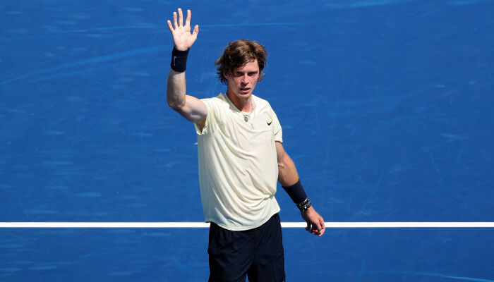 Рублев обыграл Оже-Альяссима в финале турнира ATP в Марселе - ATP