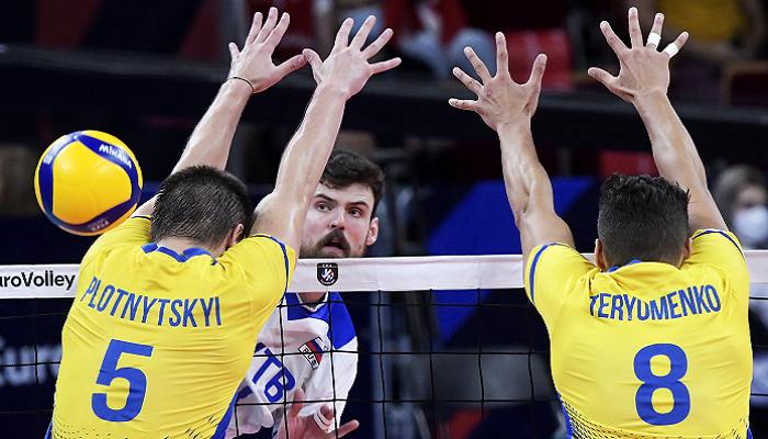 Украина проиграла России в 1/8 финала чемпионата Европы по волейболу - Волейбол