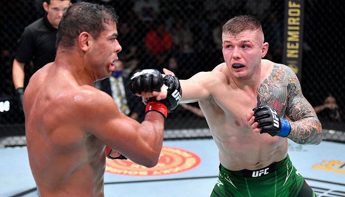 Ветторі рішенням суддів переміг Косту в головному бою UFC Fight Night 196 - MMA