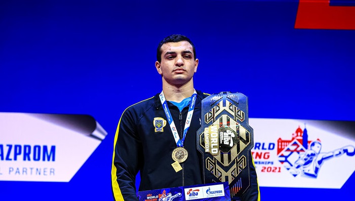 Чемпіон світу з боксу Захарєєв: Відчував величезну відповідальність за нашу велику команду та країну - Бокс