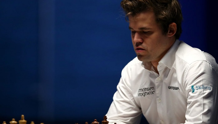 Карлсен вшосте став чемпіоном світу по бліцу - Шахи