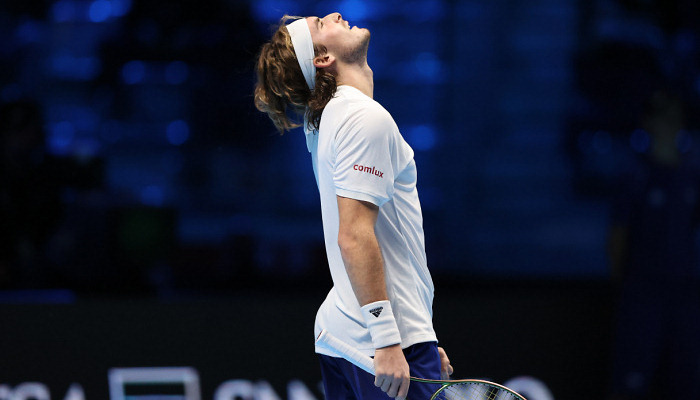 Циципас знявся з Підсумкового турніру через травму - ATP