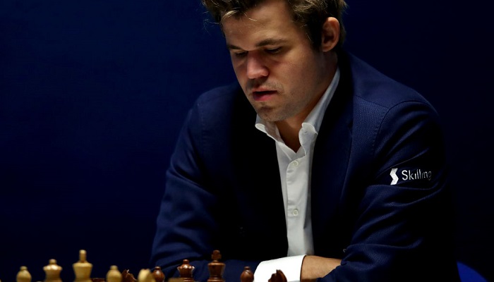 Карлсен досрочно выиграл матч с Непомнящим и защитил звание чемпиона мира по шахматам - Шахматы