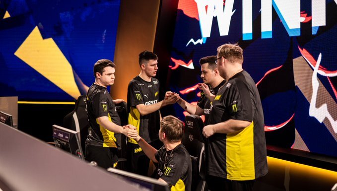 NAVI - чемпионы BLAST Premier: World Final 2021. Это восьмой титул команды в 2021 году - Киберспорт