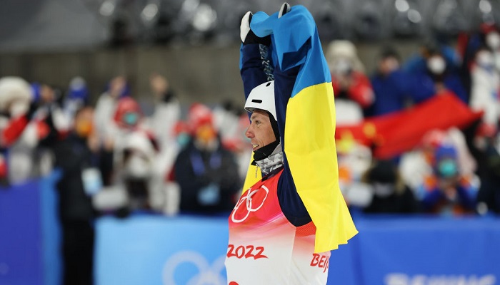 Серебро Абраменко, Паралимпиада с мыслями о войне, Месси с Кубком мира, прощания Федерера и Уильямс, встреча Усика и Фьюри. Топ-7 самых эмоциональных спортивных моментов 2022-го года