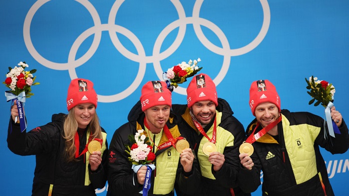 Німеччина виграла олімпійське золото в санному спорті в змішаній естафеті. Україна - 11-та - Олімпіада-2022