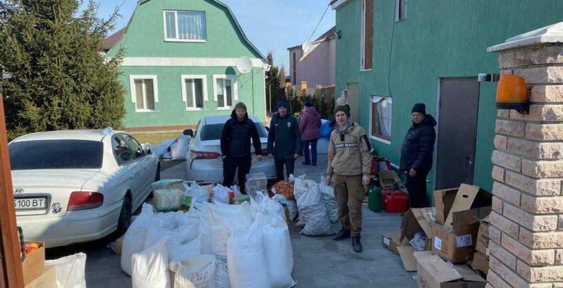 Директор Диназа Старенький занимается волонтерской деятельностью - Вторая лига Украины