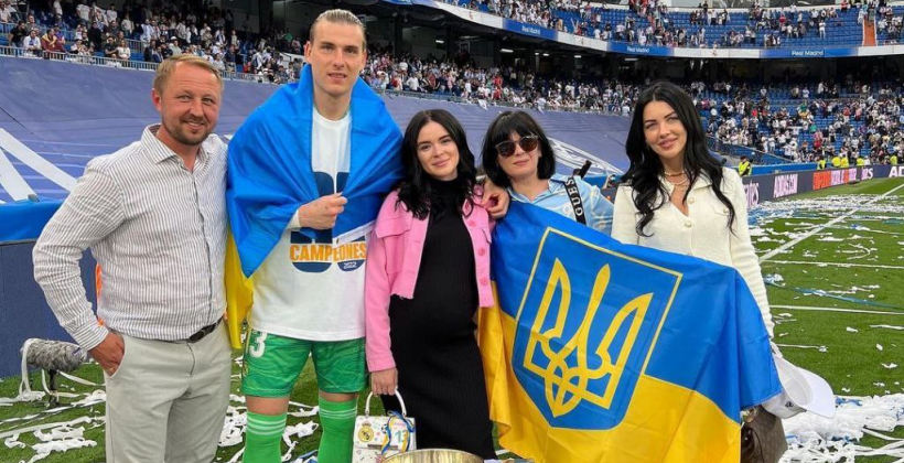 Зинченко, Лунин, Зубков и другие украинские легионеры, выигравшие медали и трофеи в сезоне 2021/22. Новости футбола