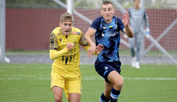 Рух хочет сыграть три пропущенных матча чемпионата U-19. Львовская команда претендует на выход в Юношескую лигу УЕФА - Чемпионат Украины
