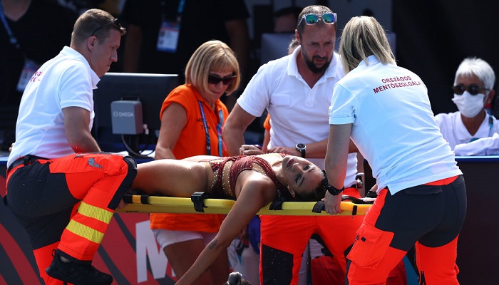Американська плавчиня знепритомніла в басейні на чемпіонаті світу. Її врятував тренер - Водні види спорту