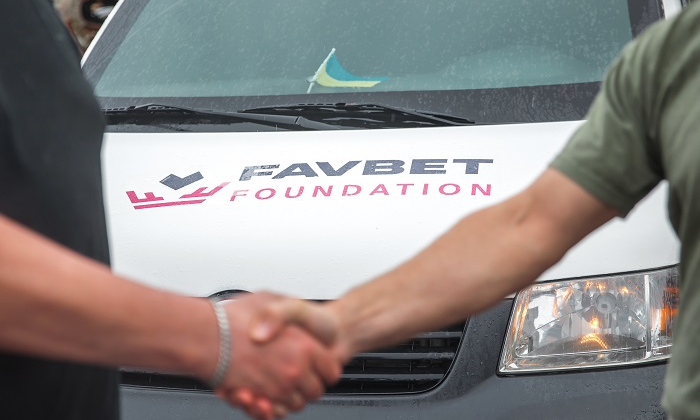 3 тонни палива передано для евакуації українців за підтримки Favbet Foundation - Спорт і бізнес
