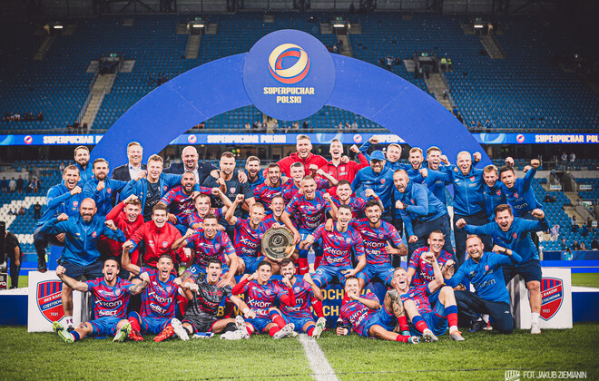 Кочергин выиграл Суперкубок Польши в составе Ракува - Футбол