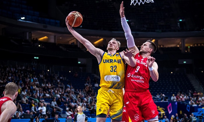 Украина проиграла Польше в 1/8 финала Евробаскета