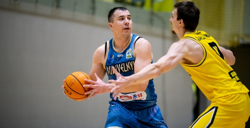 Центровой Будивельника Никитин - MVP второго игрового бабла в Суперлиге - Суперлига